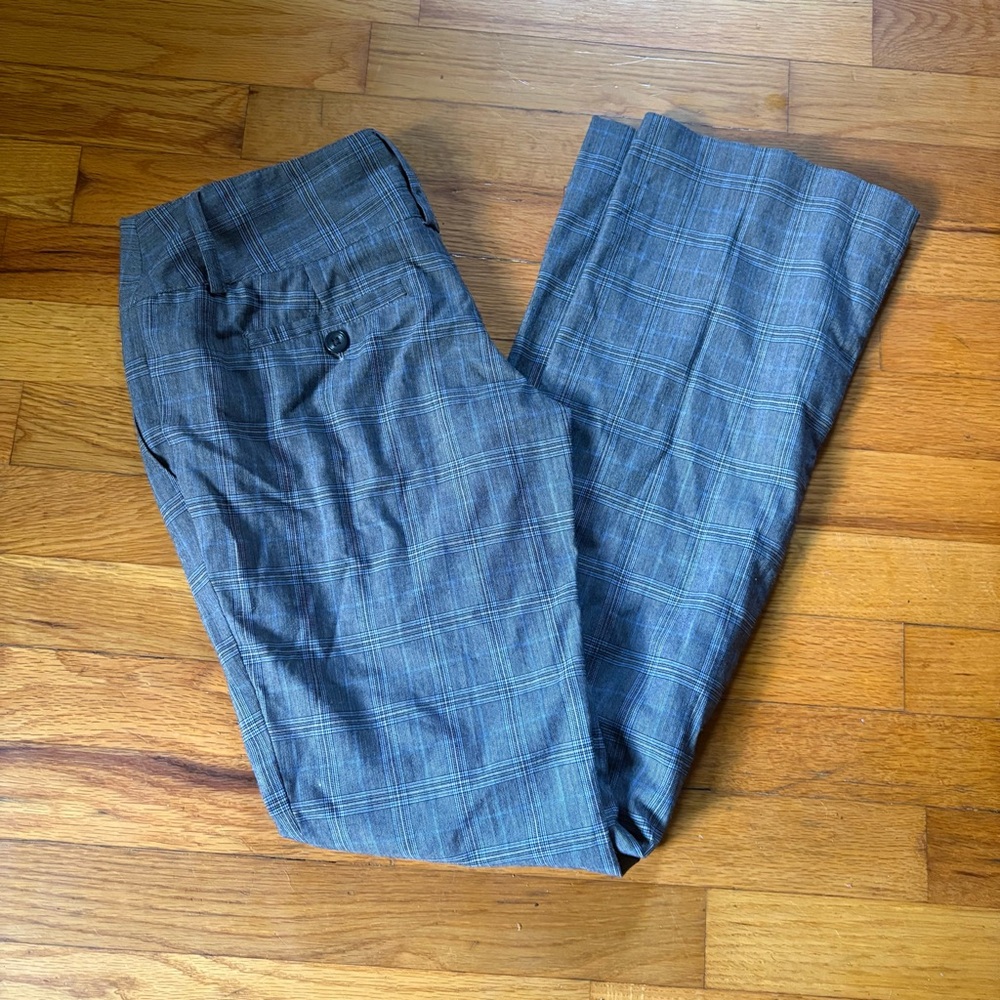 Woman’s juniors size 3 gray blue plaid dress pants career like new